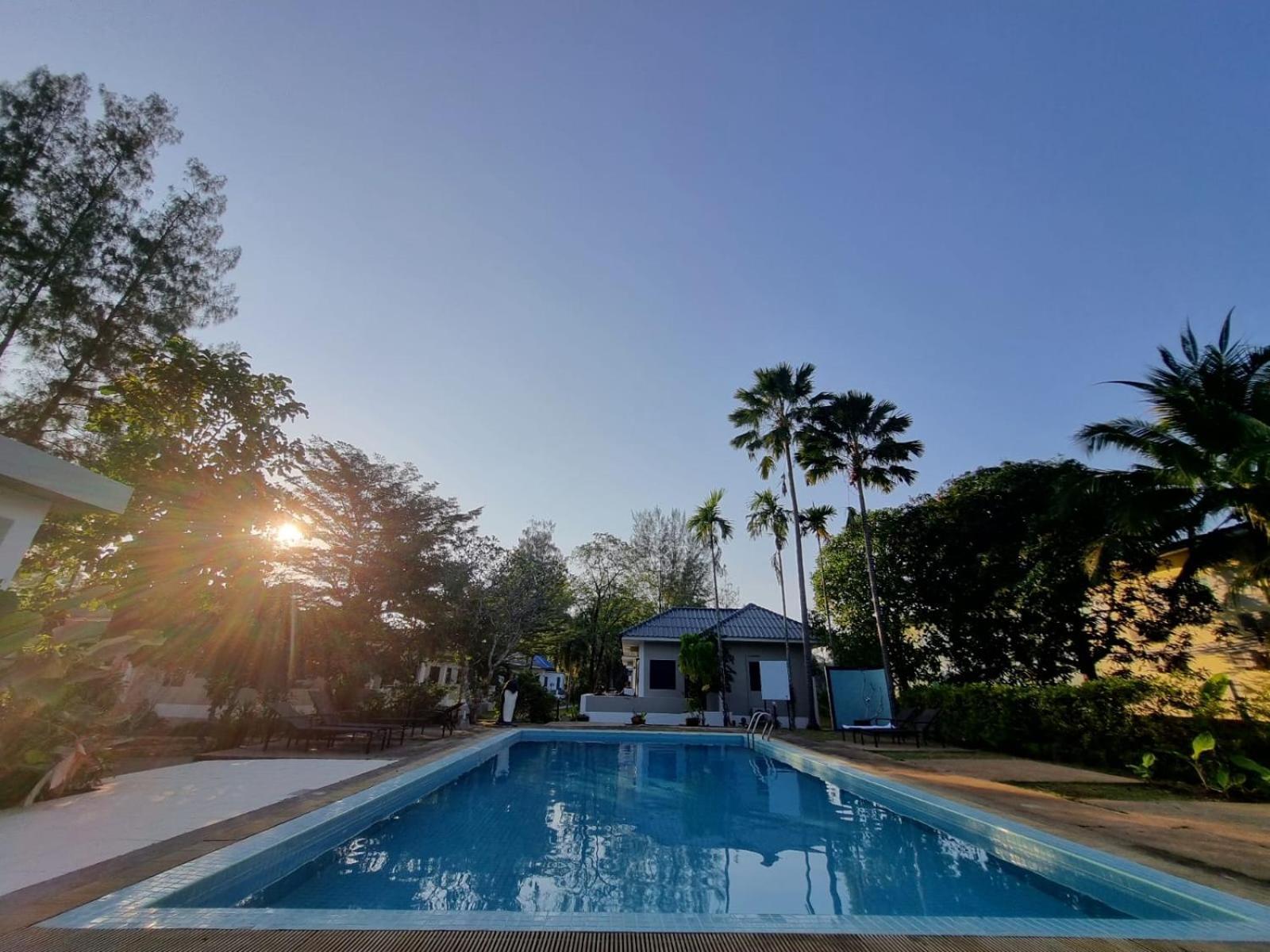Isara Nai Yang Resort Exterior foto